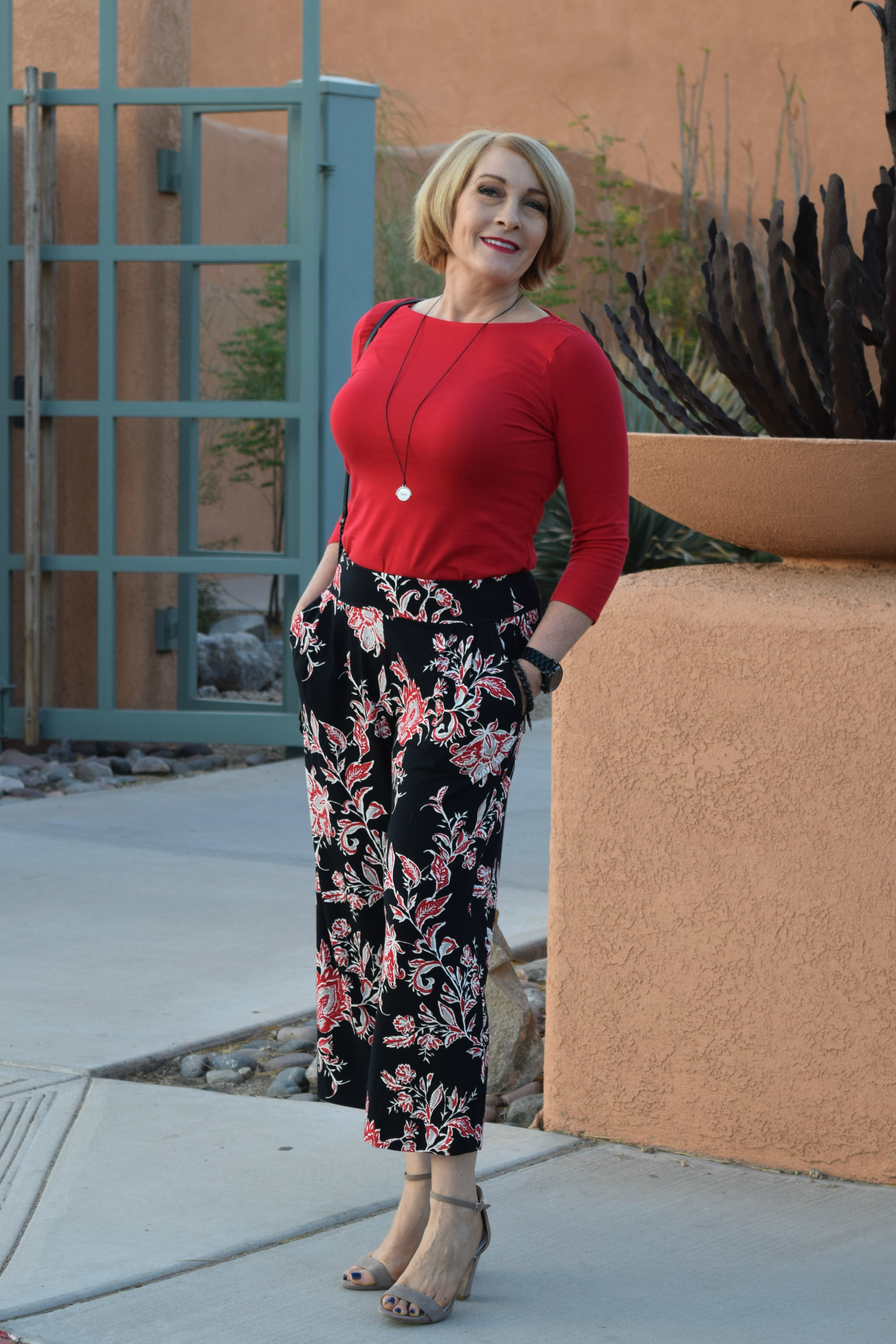 J.Jill Wearever Collection Red and Black Patterned Top Size XL